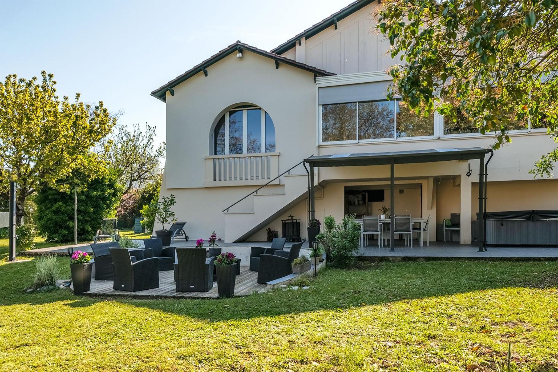 Maison Familiale Bergerac Billard Jardin Clos 外观 照片